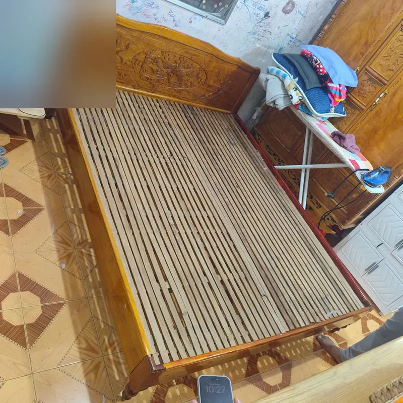 Giường Ngủ Gỗ Cũ Chạm Khắc Hoa Văn Đẹp